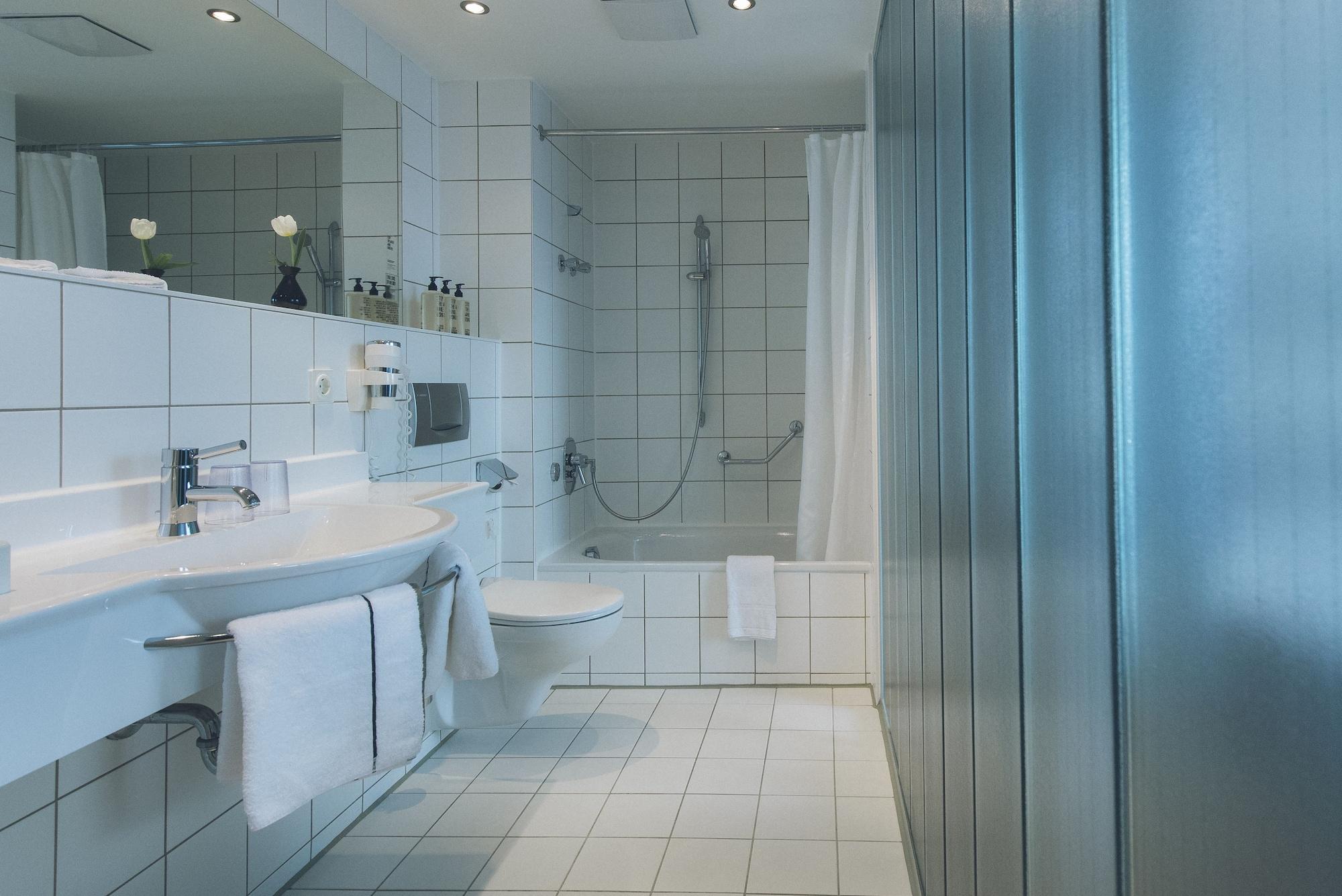Das Wildeck Hotel & Restaurant Abstatt Eksteriør bilde
