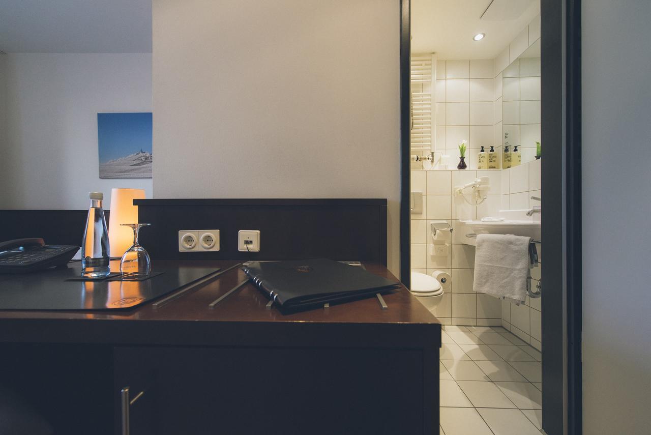 Das Wildeck Hotel & Restaurant Abstatt Eksteriør bilde
